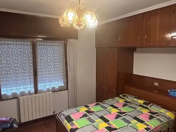 Dormitori de Pis en venda en Bilbao  amb Terrassa i Balcó