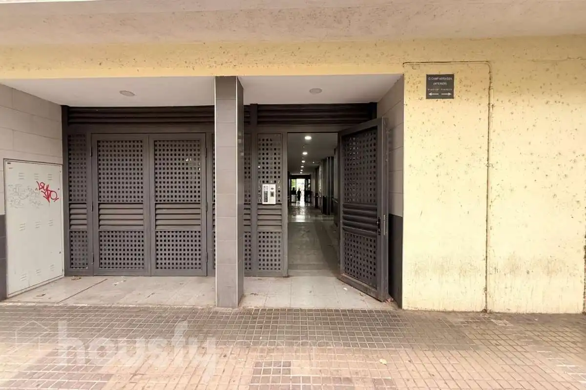 Pis en venda en Barcelona amb Balcó