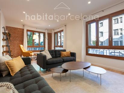 Living room of Flat for sale in  Barcelona Capital  with Air Conditioner, Heating and Parquet flooring