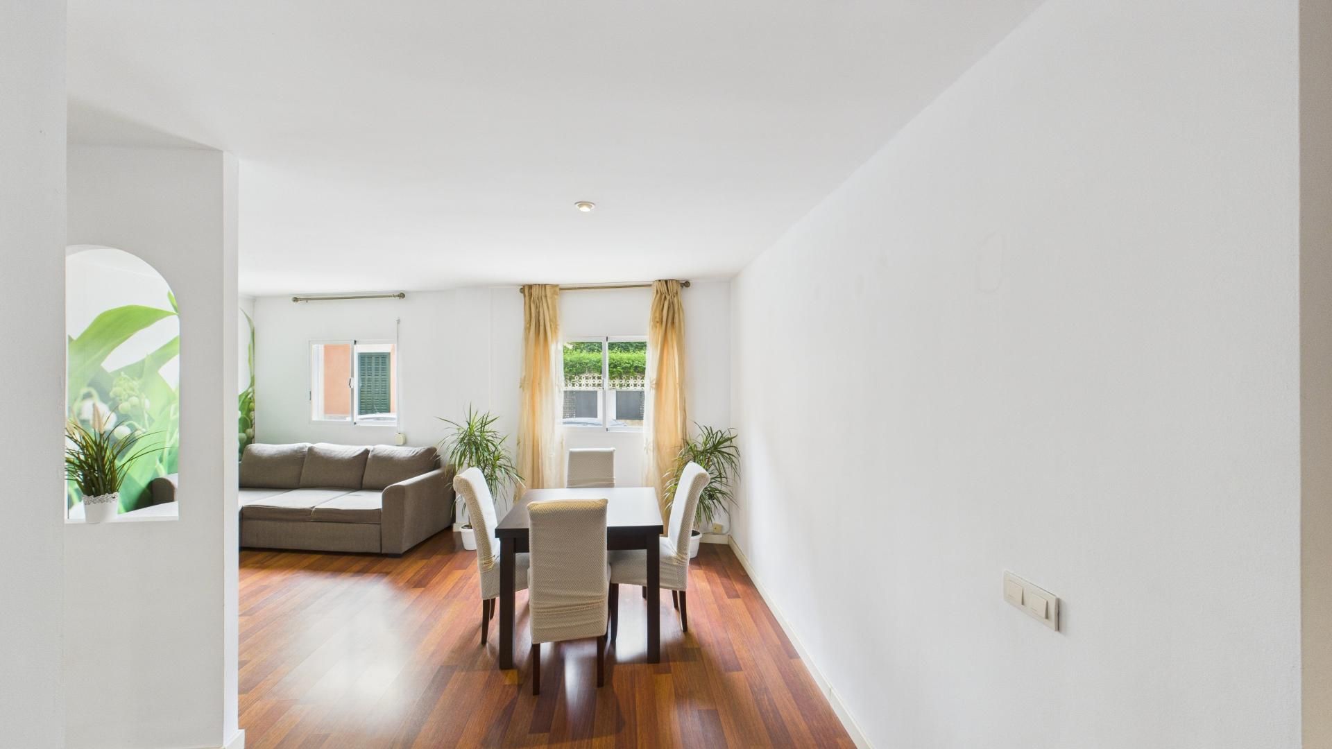 Sala d'estar de Apartament en venda en  Palma de Mallorca amb Calefacció