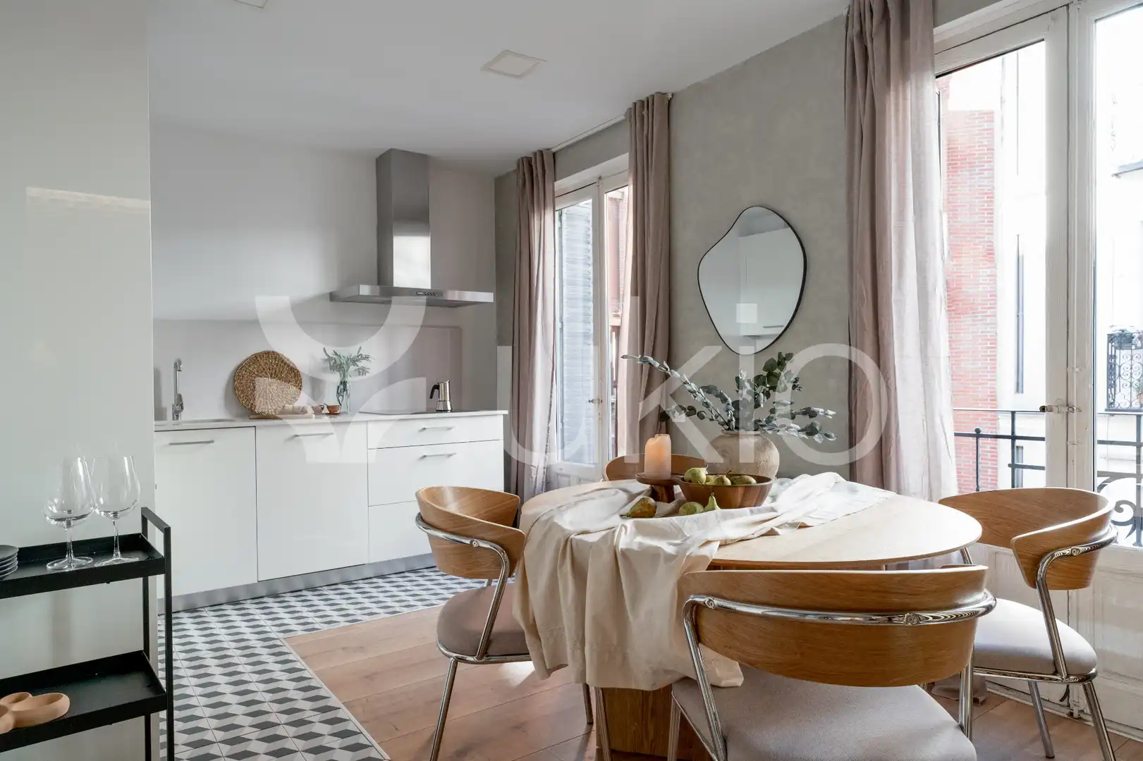 Cocina de Apartamento de alquiler en Madrid con Aire acondicionado, Calefacción y Amueblado