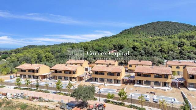 Casa adosada en Venta en Regencós en Regencós