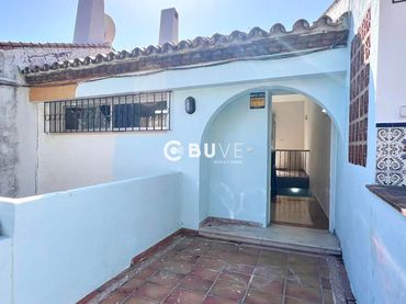 Casa a schiera con piscina in vendita a N/A