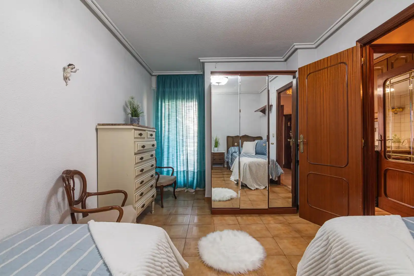Habitación de Piso en venta en Elche / Elx con Aire acondicionado, Calefacción y Balcón
