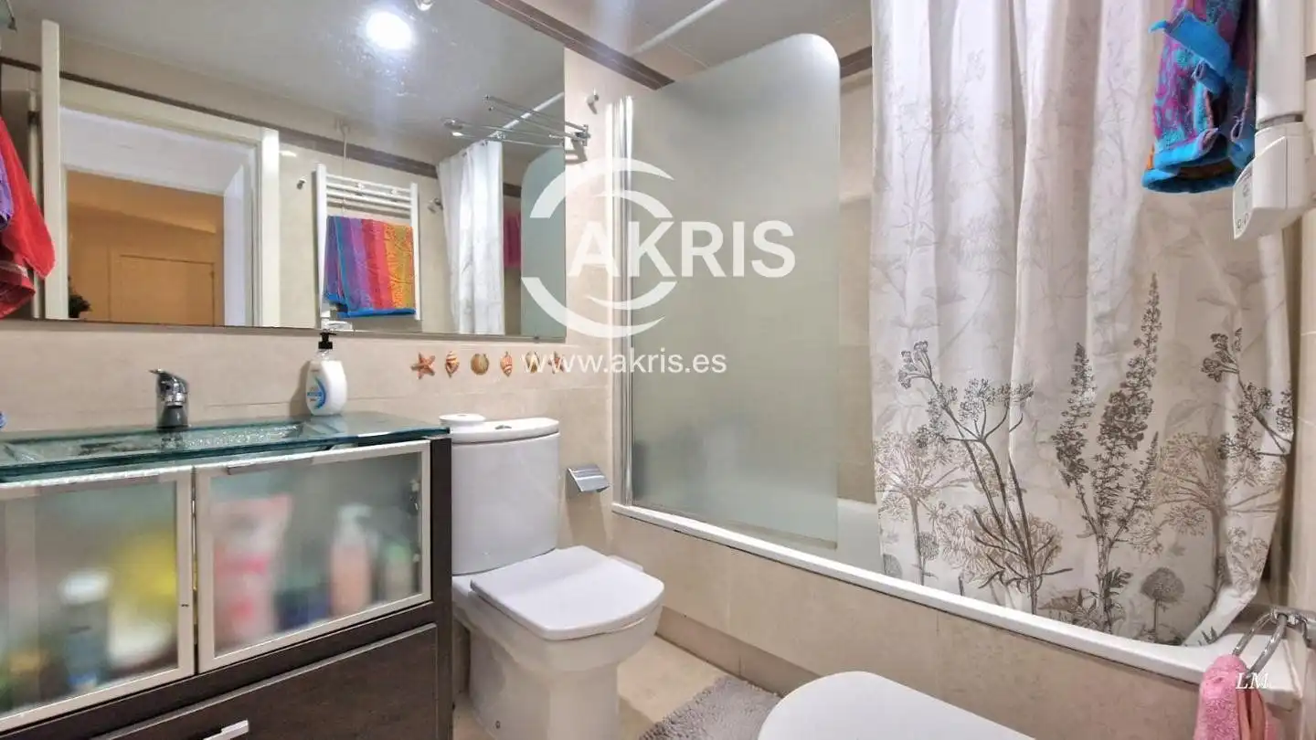 Piso con piscina en venta en Avinguda Sa Boadella, imagen 39