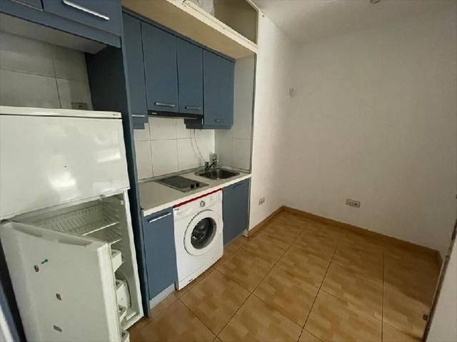 Piso en Venta en Palomeras Sureste