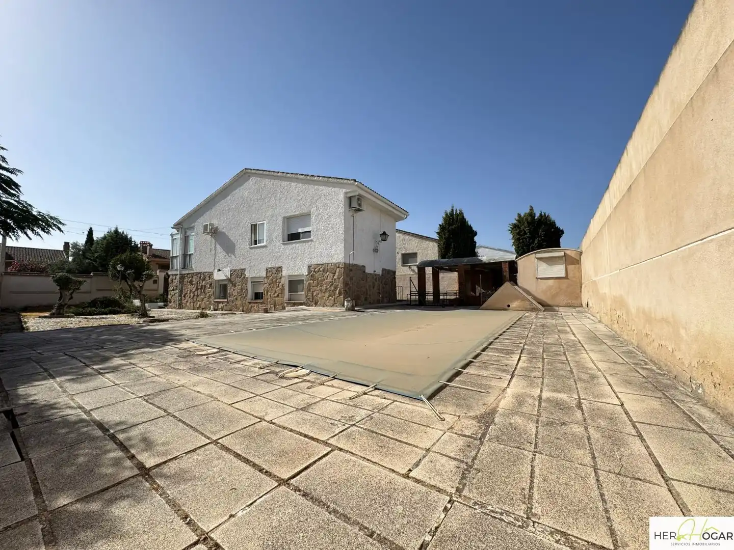 Exterior view of Houses for sale in Cobisa  with Air Conditioner, Heating and Terrace