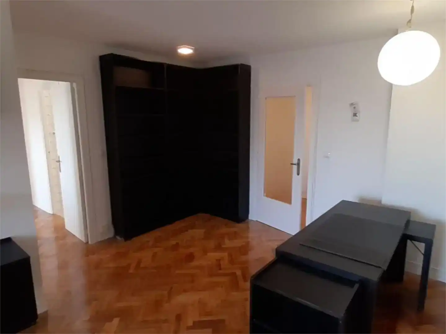 Schlafzimmer von Wohnung zur Miete in  Madrid Capital