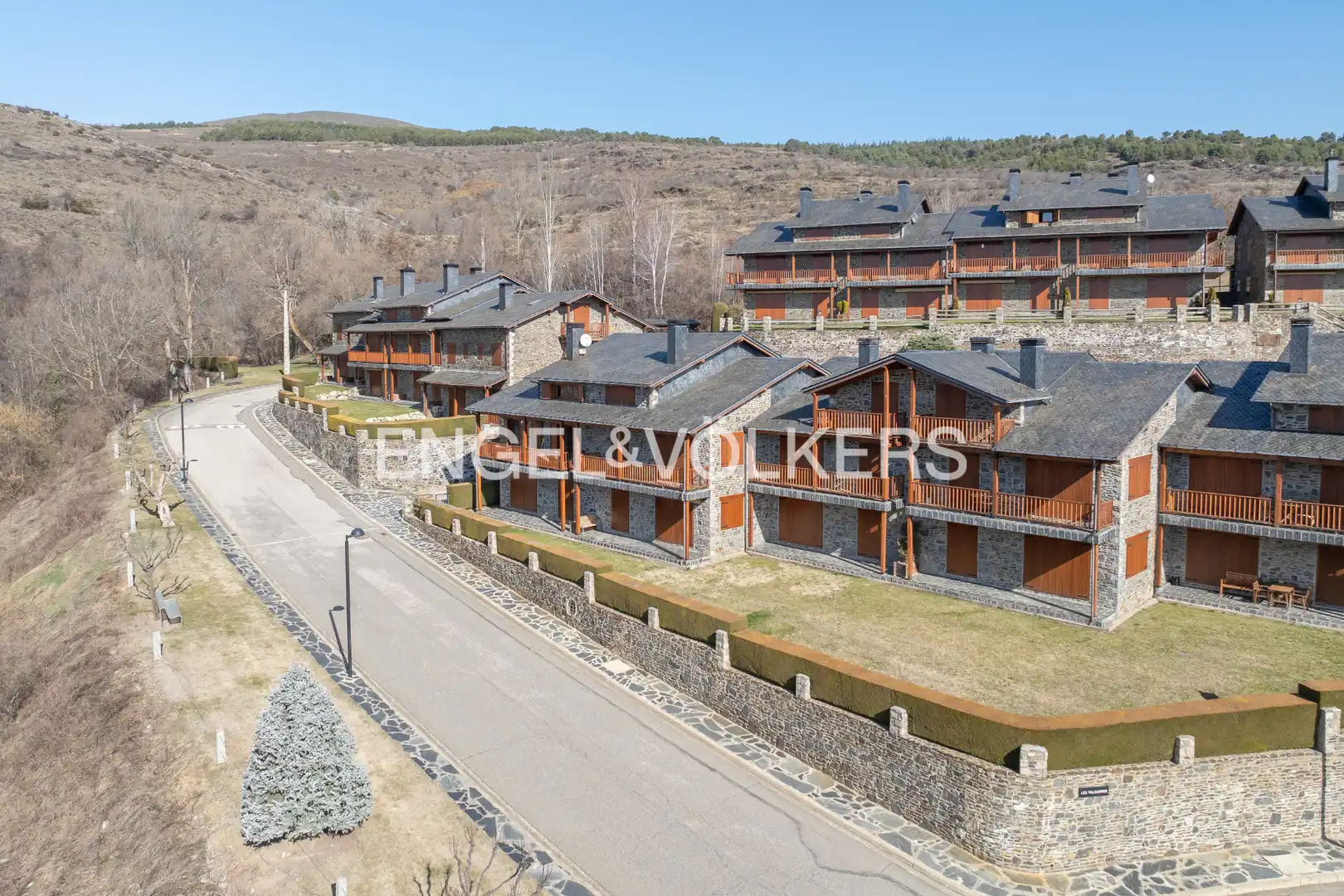Vista exterior de Dúplex en venta en Ger con Calefacción, Parquet y Terraza