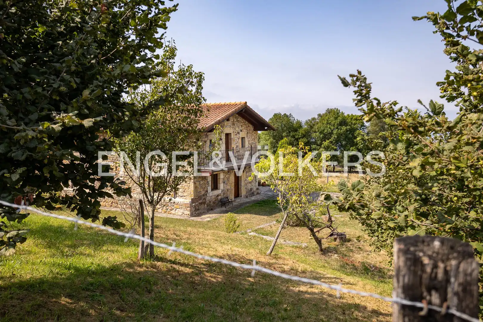 Finca rústica en venta en Villacarriedo con Calefacción, Jardín privado y Terraza
