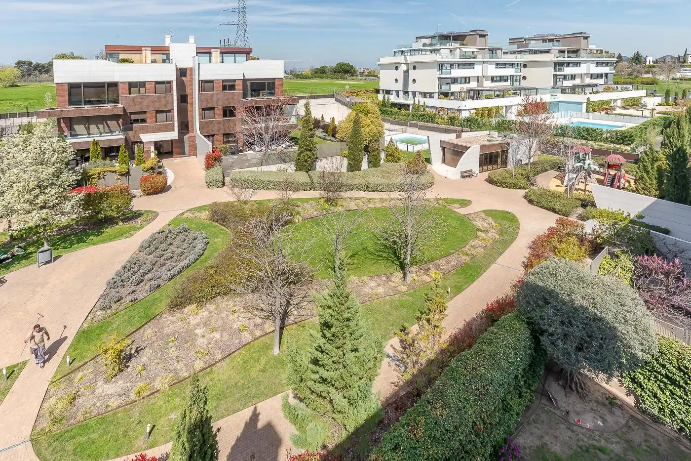 Vista exterior de Àtic en venda en Madrid amb Calefacció