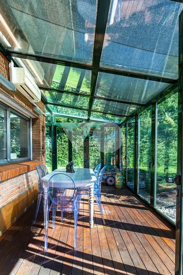 Terrassa de Casa o xalet en venda en Majadahonda amb Aire condicionat, Calefacció i Jardí privat
