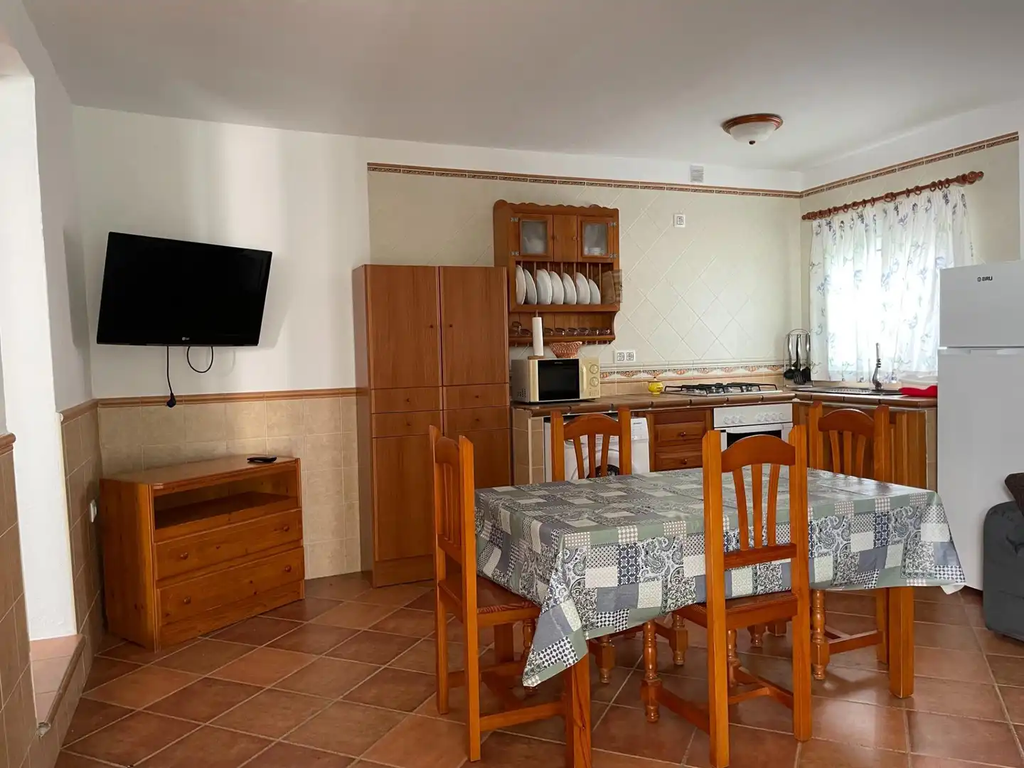 Cuina de Finca rústica en venda en Tarifa amb Aire condicionat, Calefacció i Jardí privat