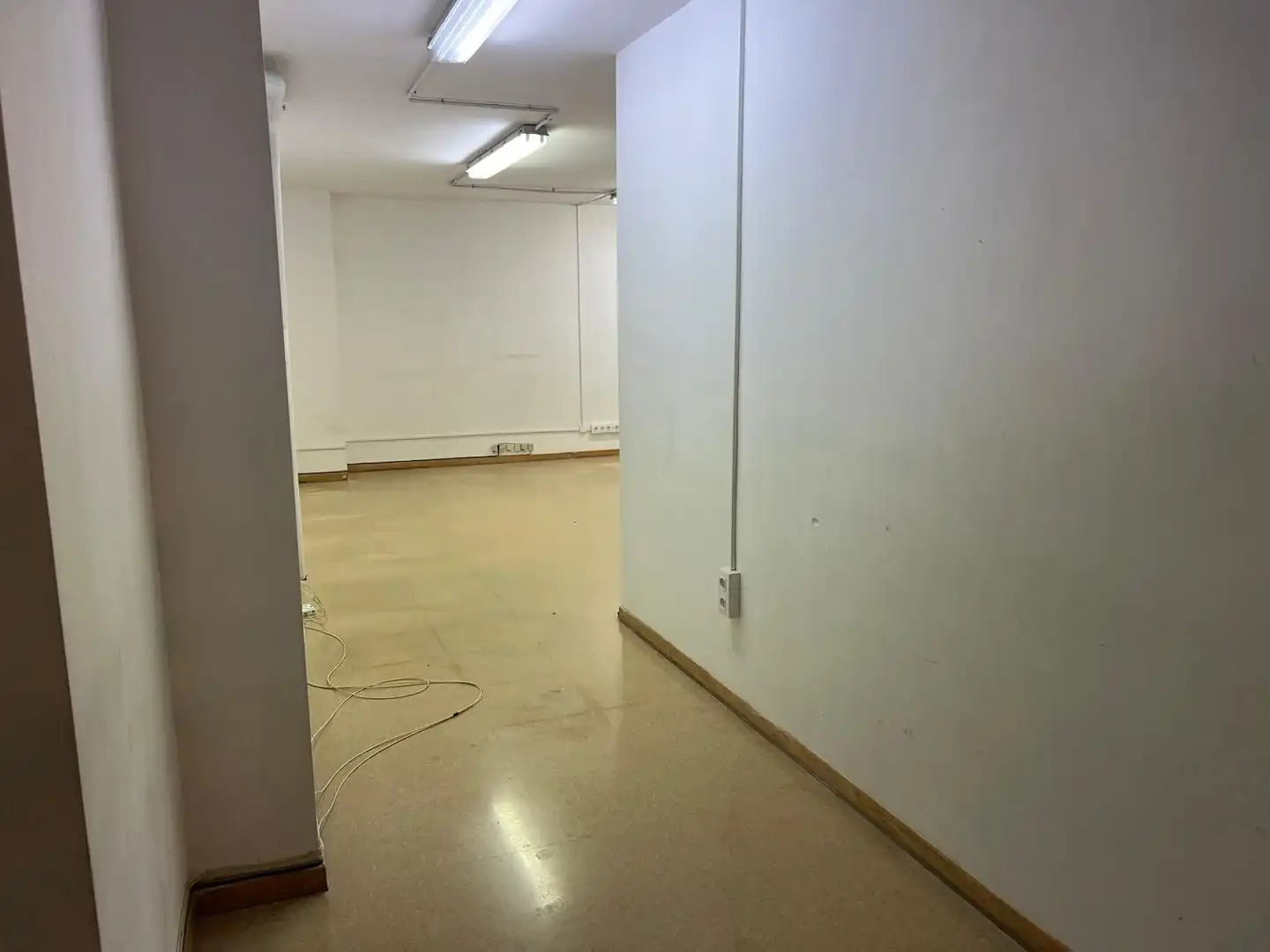 Commercial properties for rent in Mataró  with Air Conditioner