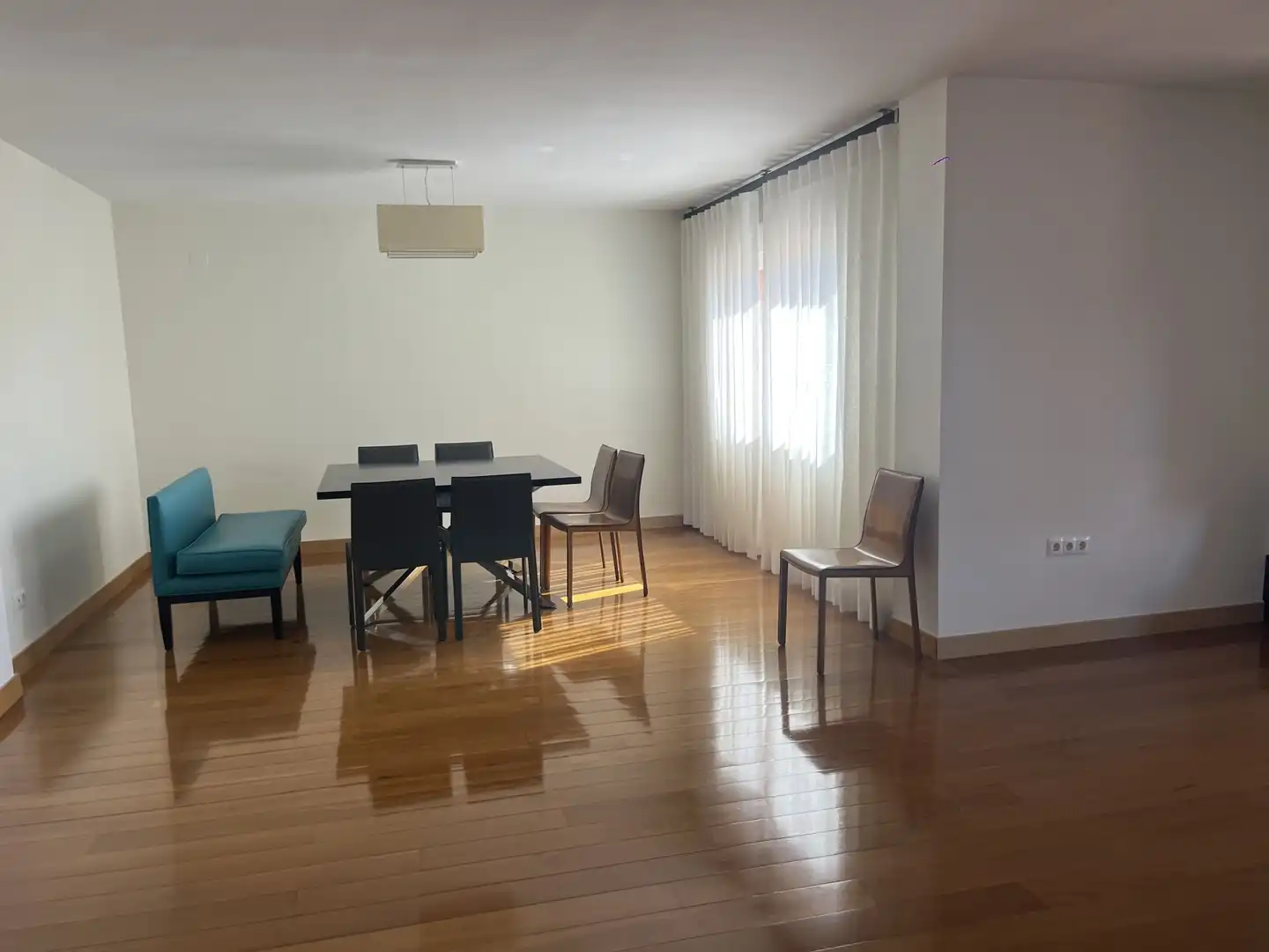 Esszimmer von Wohnung zum Verkauf in Estepona mit Klimaanlage, Heizung und Privatgarten
