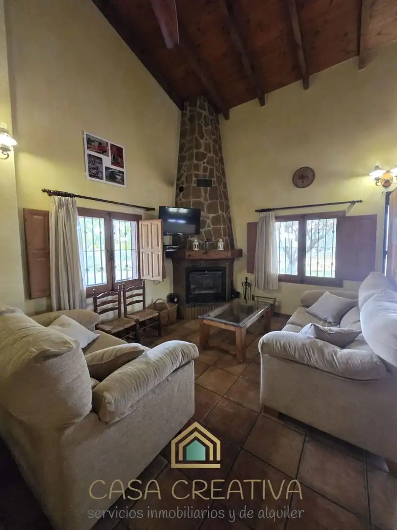 Sala de estar de Casa o chalet en venta en Chella con Aire acondicionado, Jardín privado y Amueblado
