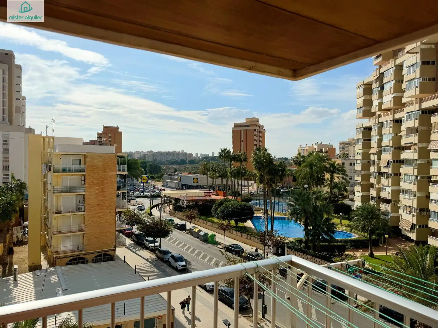 Exterior view of Apartments for rent in El Campello  with Air Conditioner, Terrace and Furnished