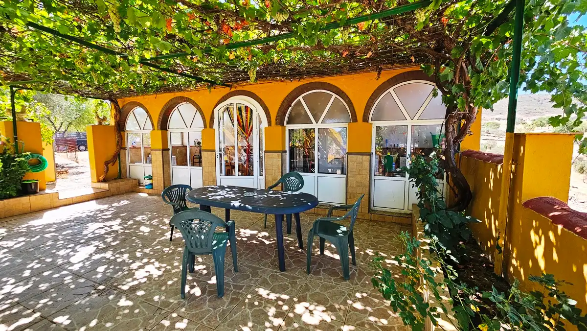 Terrassa de Casa o xalet en venda en Cumbres Mayores amb Aire condicionat, Jardí privat i Terrassa