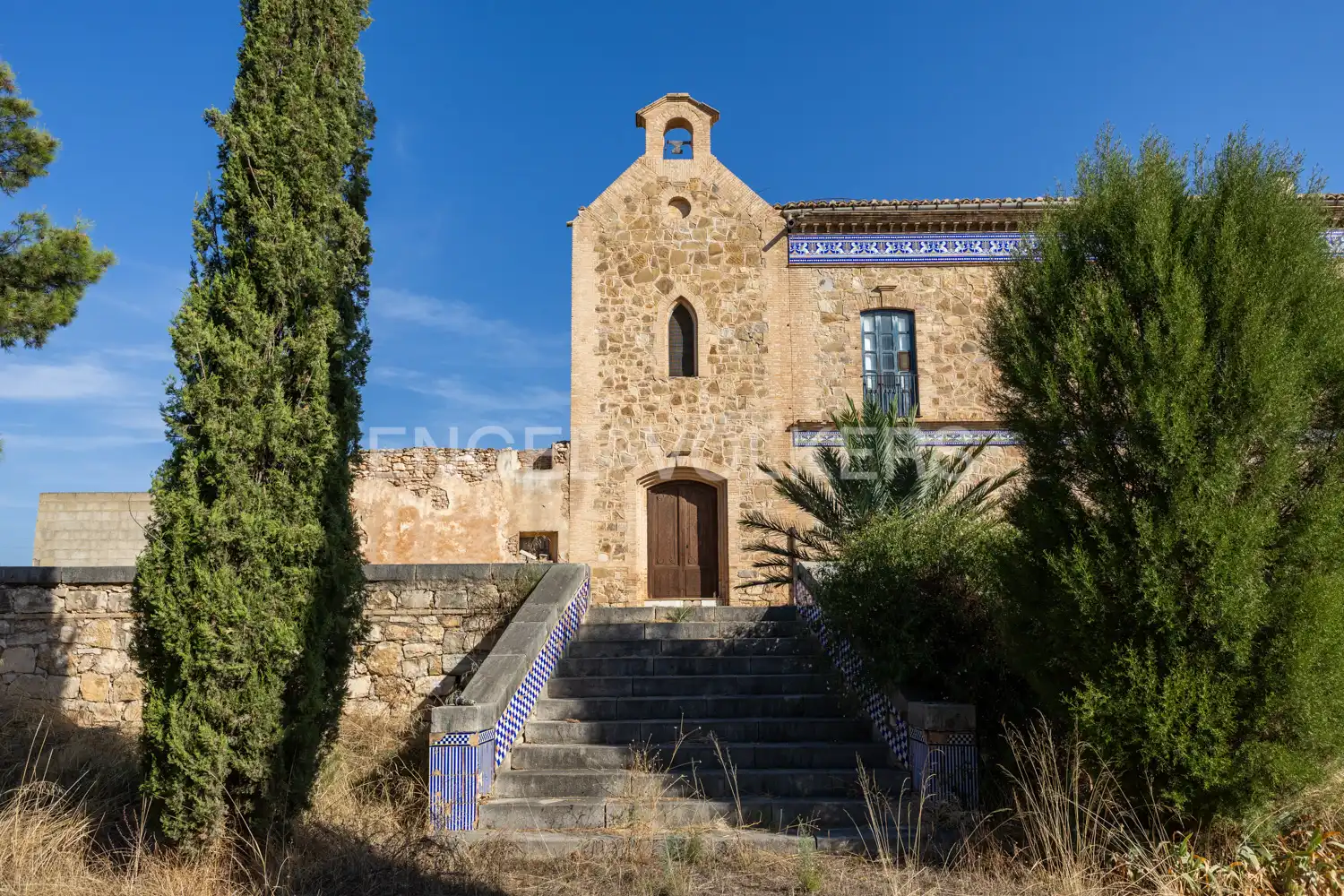 Vista exterior de Casa o chalet en venta en Llíria con Calefacción, Jardín privado y Parquet