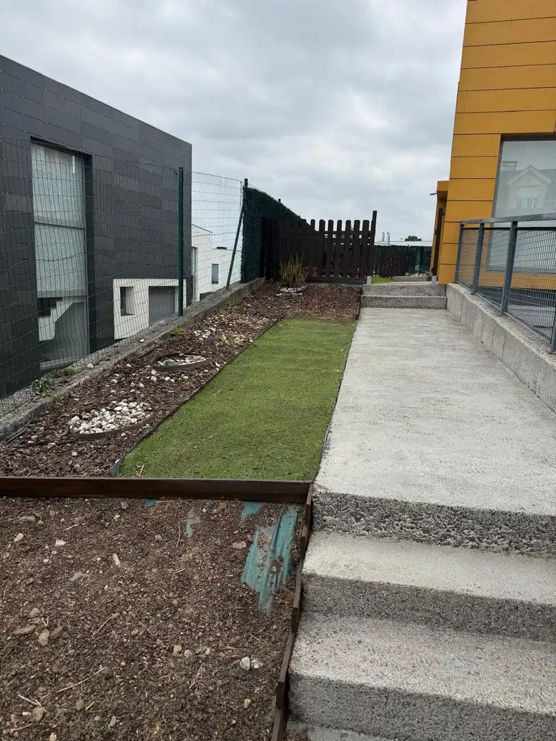 Terraza de Casa adosada en venta en Lugo con Calefacción y Jardín privado