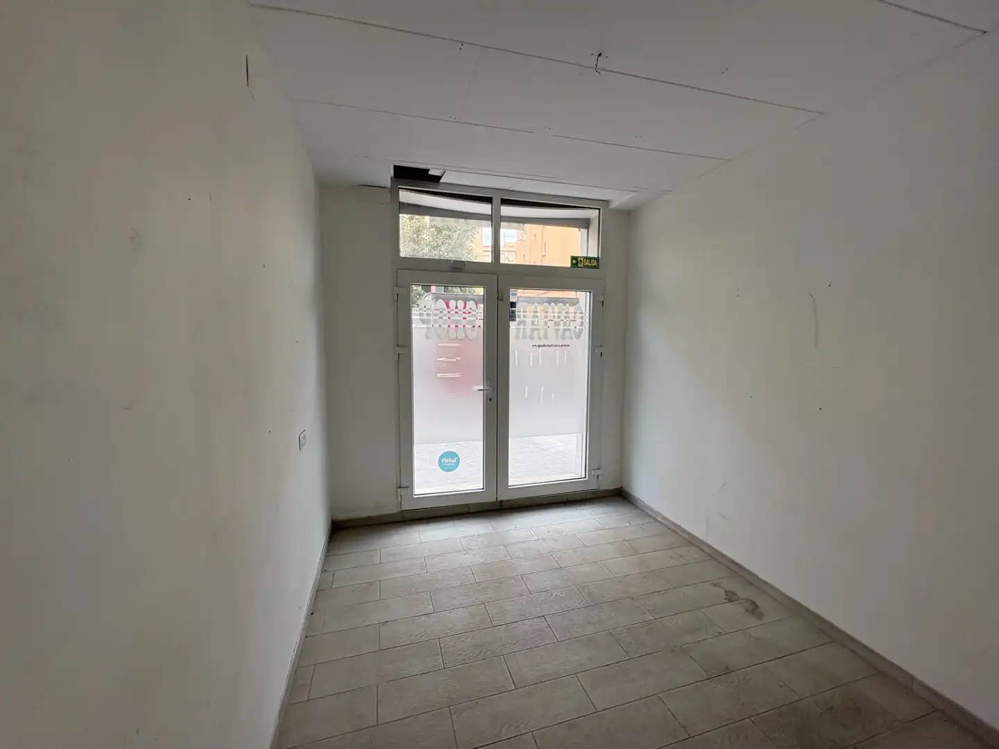 Local comercial en venta en Carrer de Molinell, imagen 2
