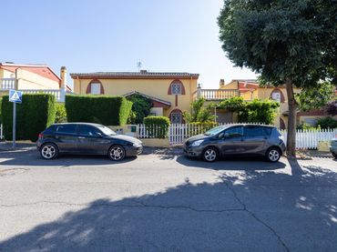 Casa pareada con piscina en venta en Calle DR FLEMING