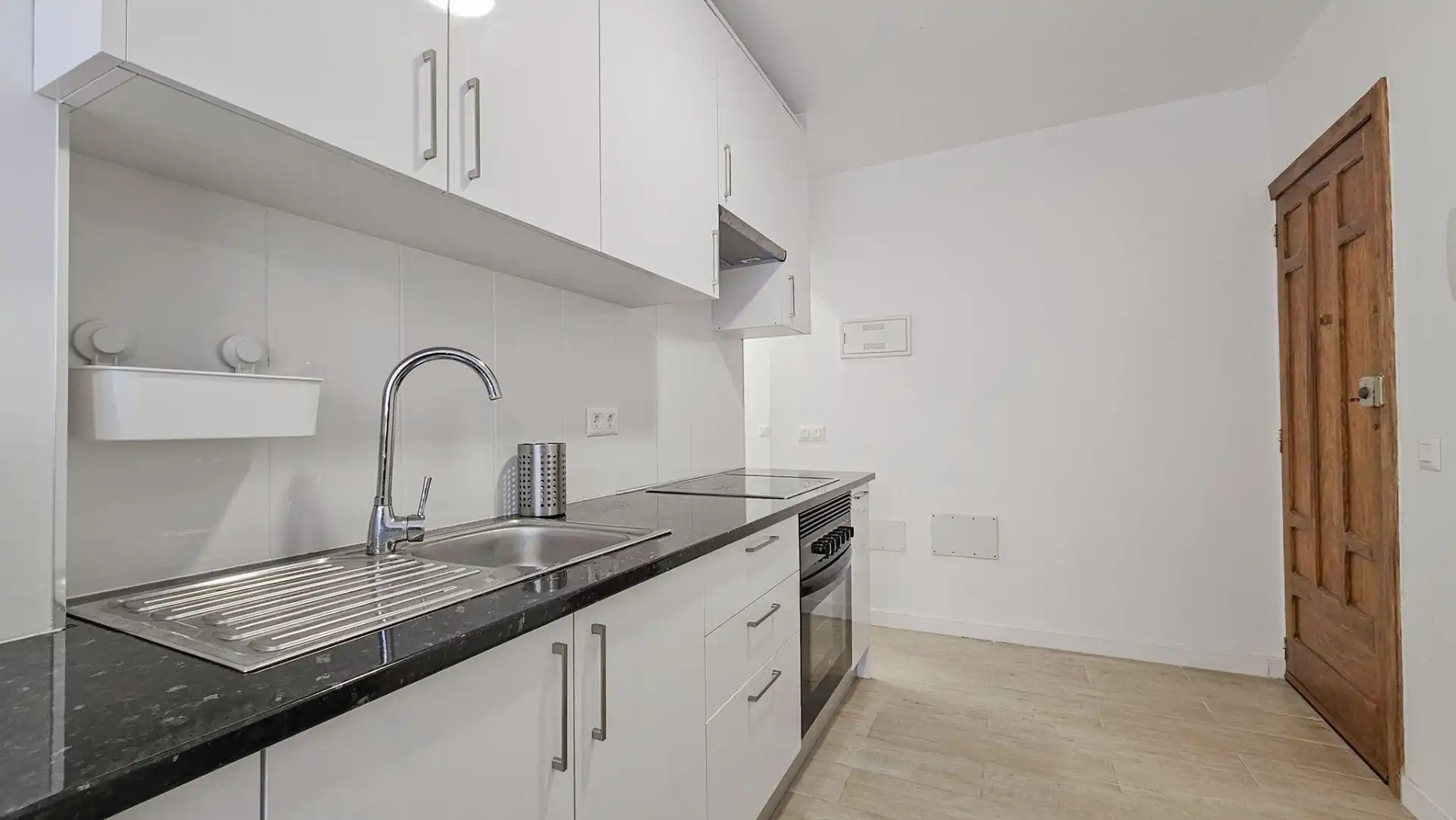Cocina de Piso para compartir en San Cristóbal de la Laguna con Parquet, Amueblado y Horno