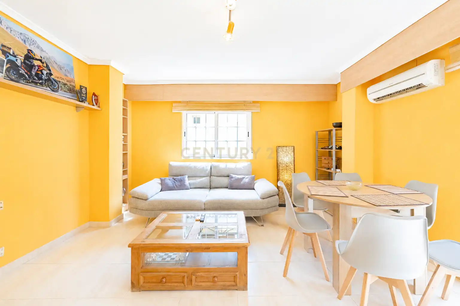 Sala d'estar de Apartament en venda en Gilet amb Aire condicionat