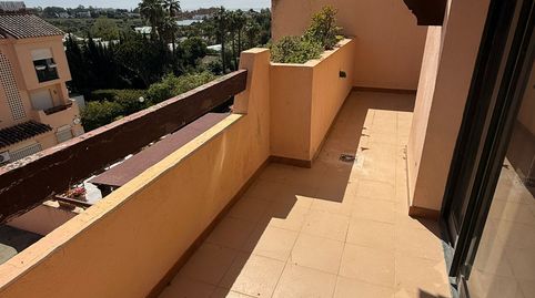 Foto 2 de Piso en venta en Bel - Air, Estepona
