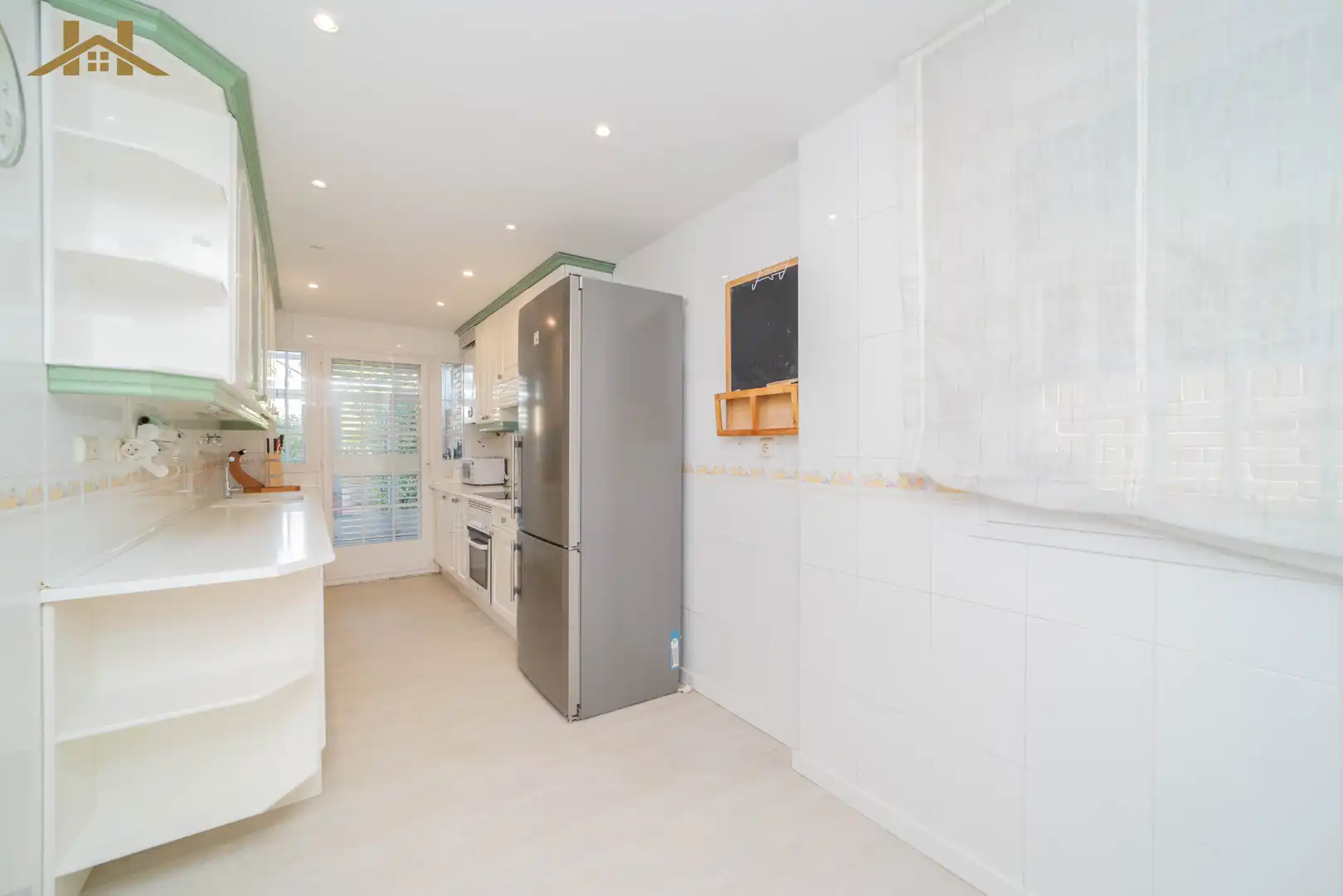 Kitchen of Houses for rent in Boadilla del Monte  with Air Conditioner, Heating and Private garden