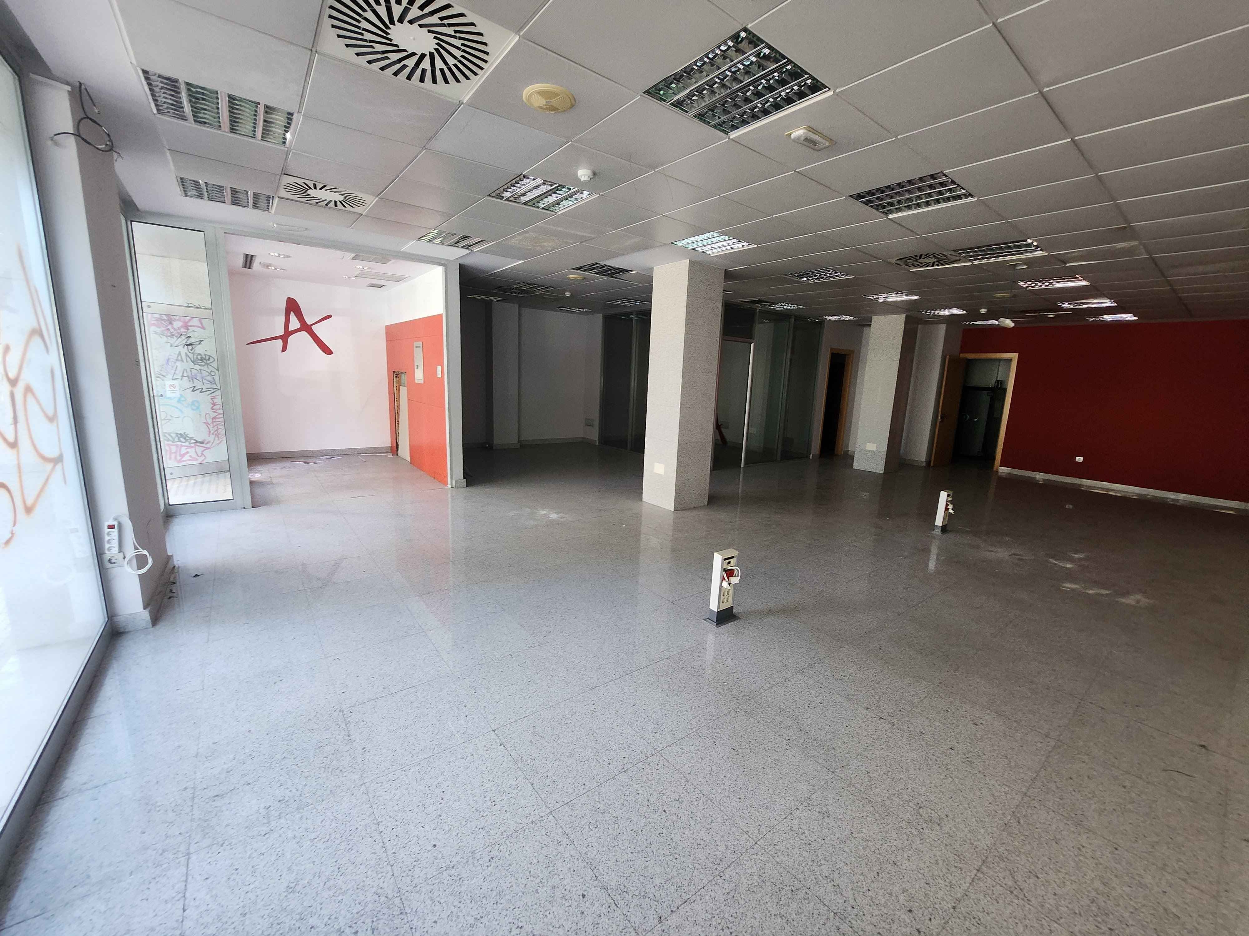 Local en venda en Collado Villalba amb Aire condicionat