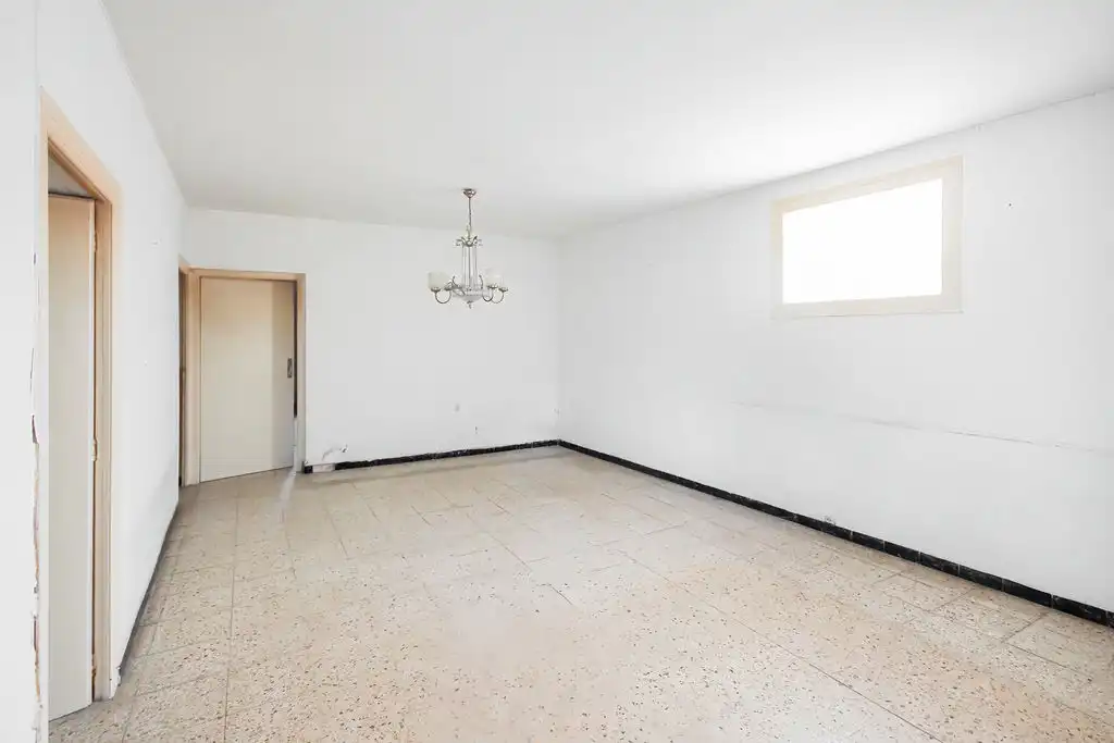 Semi-detached house for sale in C/ Rectoria, imagen 4