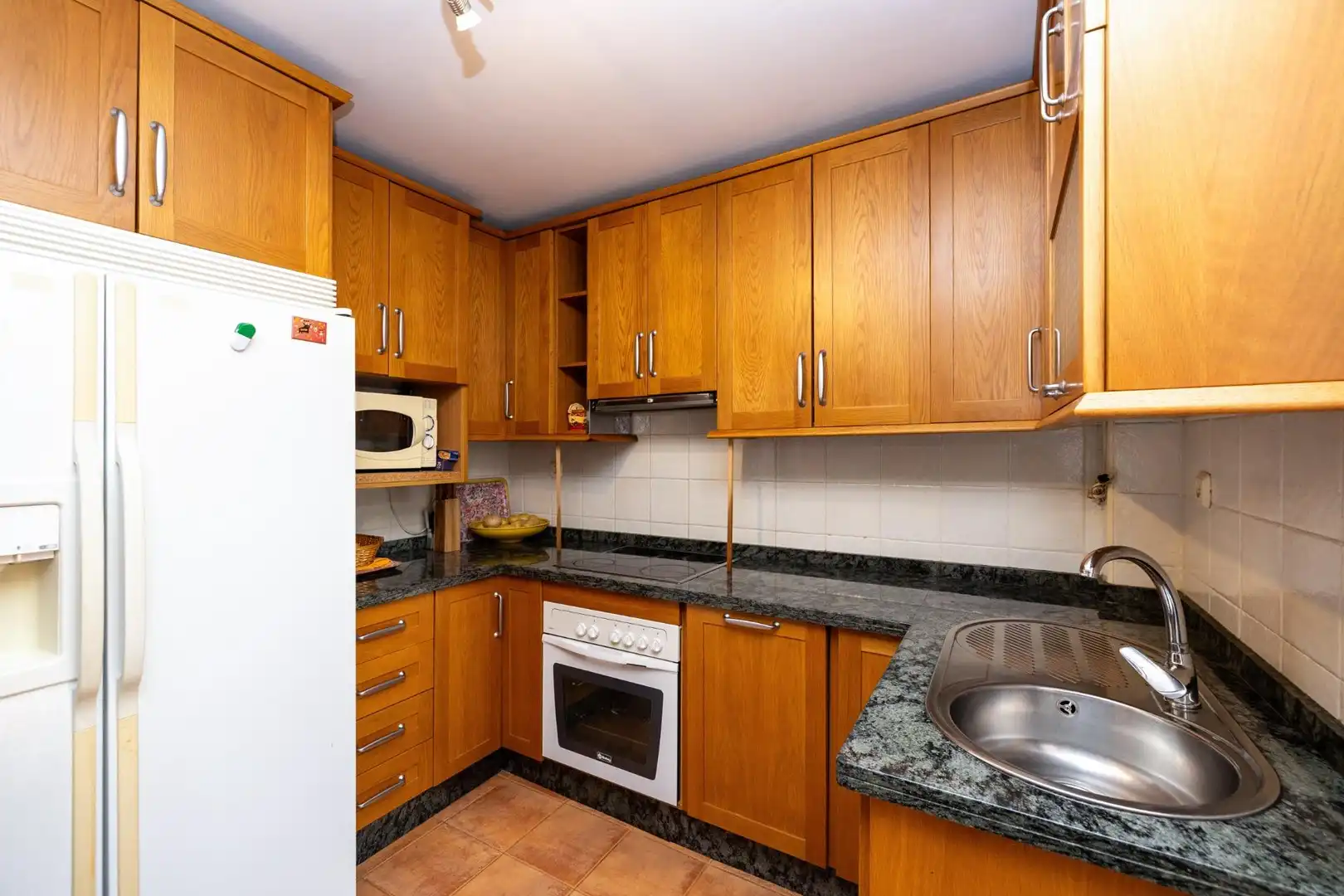 Kitchen of Houses for sale in Granada  with Heating, Private garden and Terrace
