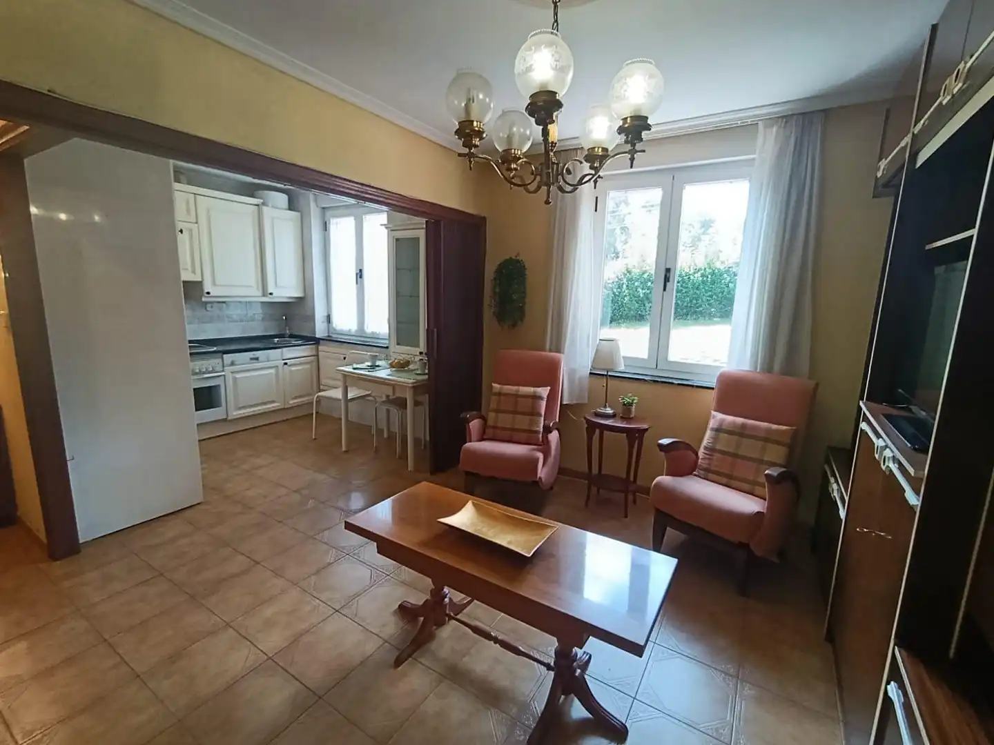 Living room of Flat for sale in Avilés  with Furnished