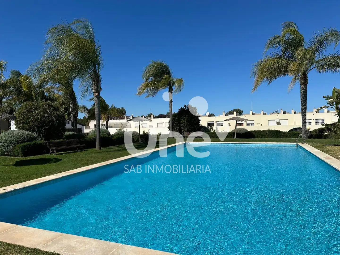 Swimming pool of Detached homes for sale in San Antonio de Benagéber  with Air Conditioner, Heating and Terrace