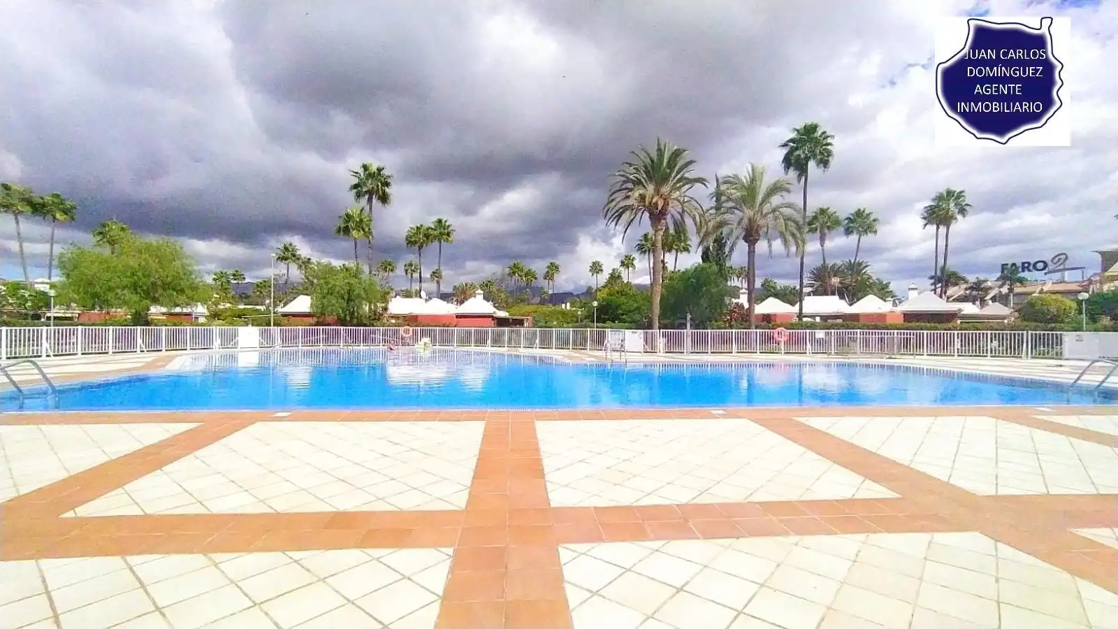 Piscina de Casa o xalet de lloguer en San Bartolomé de Tirajana amb Aire condicionat, Jardí privat i Terrassa