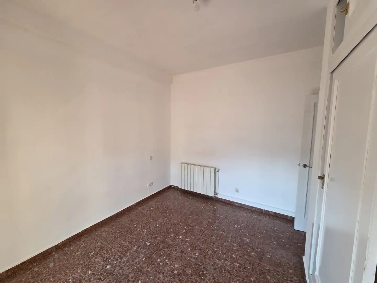 Flat for rent in Badajoz  with Air Conditioner, Heating and Terrace