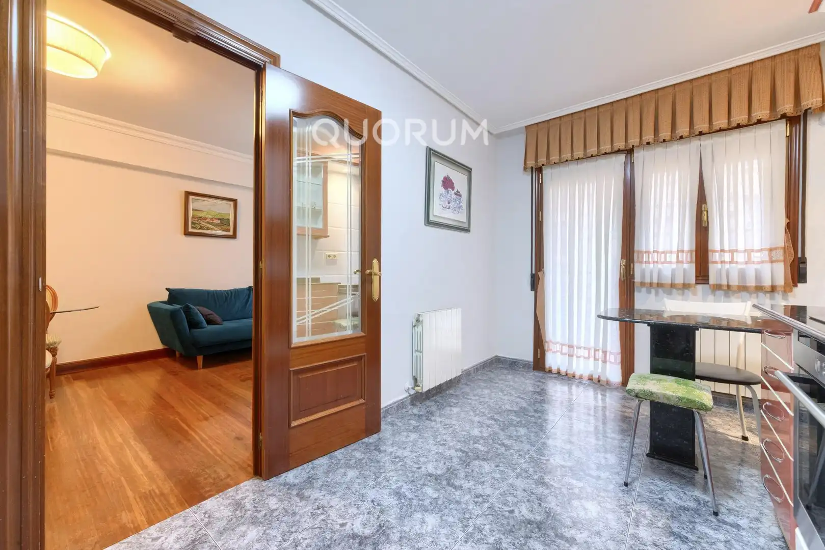 Wohnzimmer von Wohnung zum Verkauf in Basauri  mit Heizung, Möbliert und Balkon