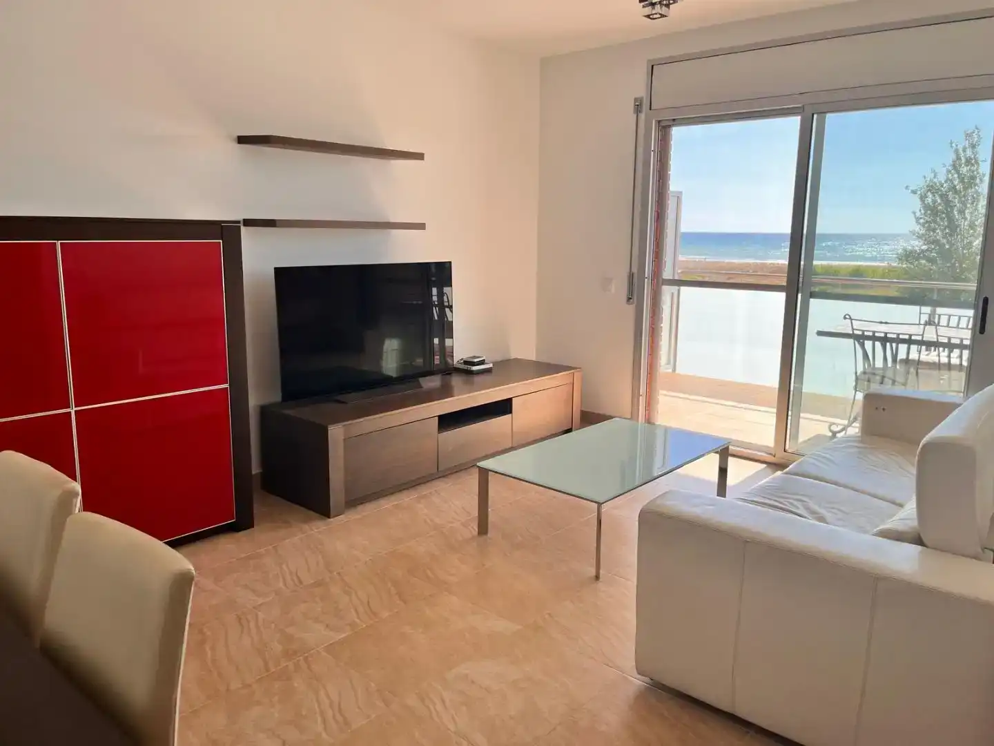 Sala d'estar de Pis en venda en Cubelles amb Aire condicionat, Parquet i Traster