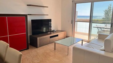 Foto 4 de Pis en venda a Passatge Riu Ebre, 10, Les Salines - Pla de Sant Pere, Cubelles