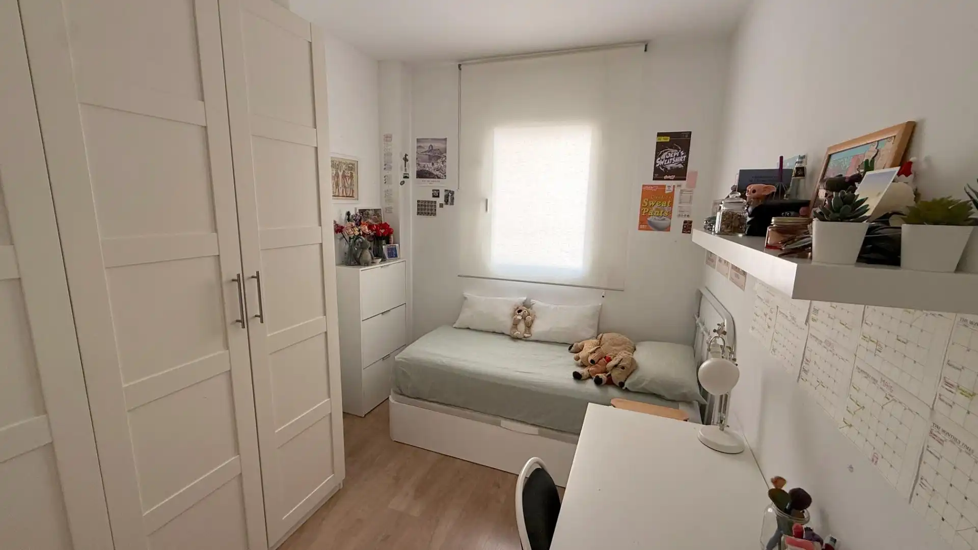 Bedroom of Flat for sale in Barcelona  with Air Conditioner, Heating and Parquet flooring