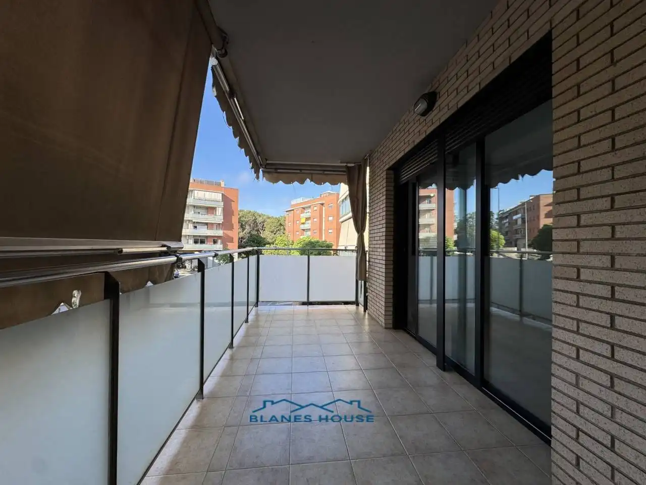 Terraza de Apartamento en venta en Blanes con Calefacción