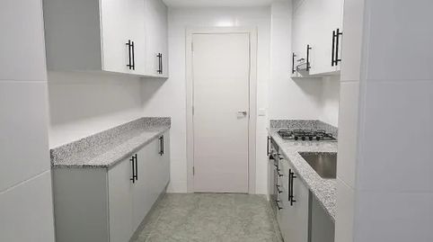 Foto 2 de Piso en venta en Carrer Ceclavin, Canovelles, Barcelona