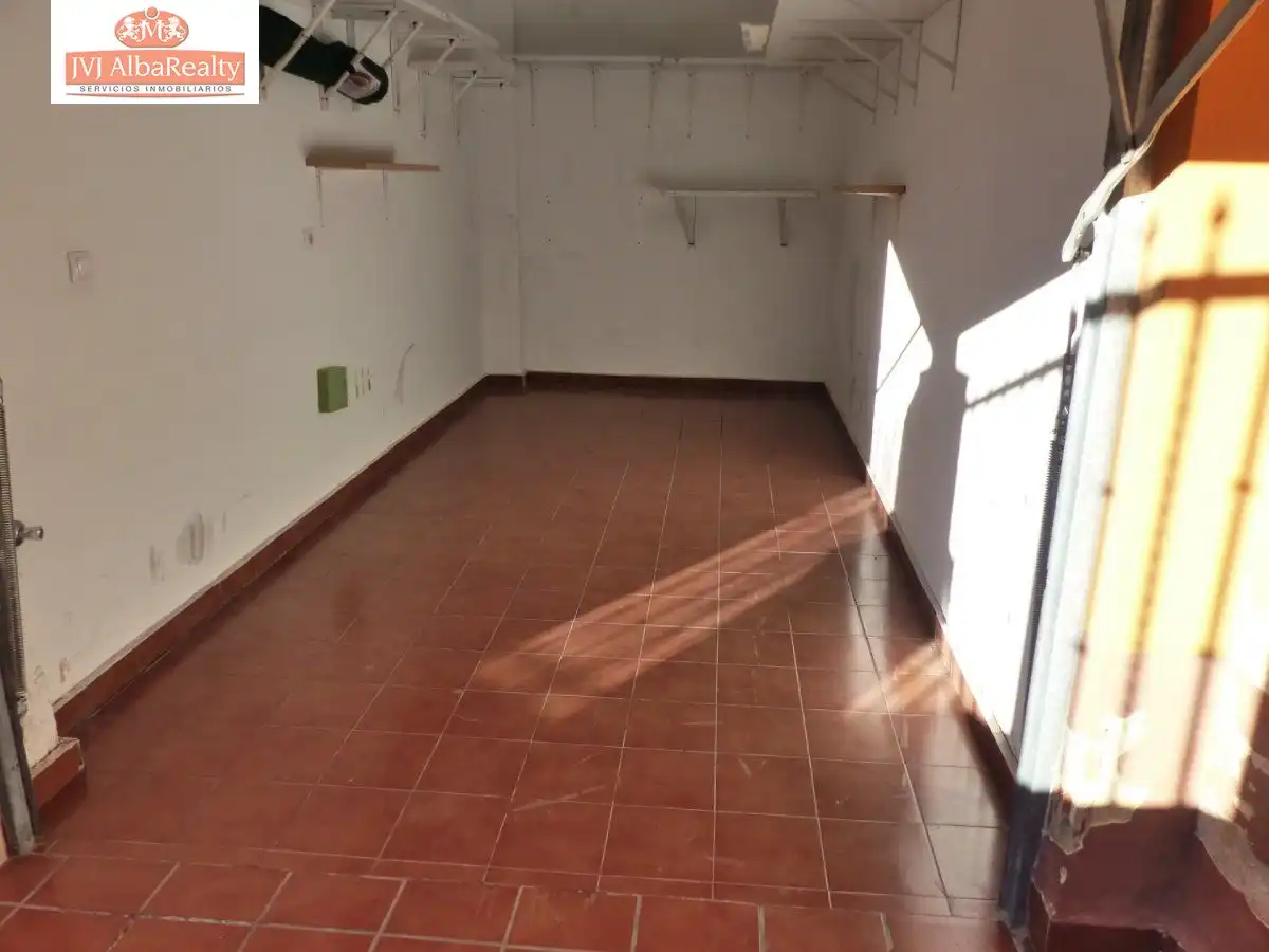 Casa adosada en venta en Albacete con Calefacción y Balcón