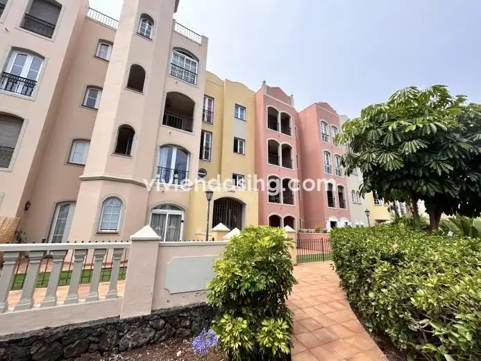 Vista exterior de Apartamento de alquiler en Santa Úrsula con Terraza, Amueblado y Horno