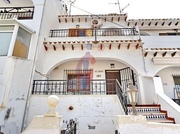 Casa a schiera con piscina in vendita a Calle Áncora 120
