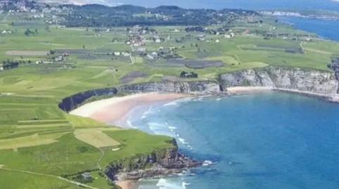 Foto 2 de Residencial en venda a Barrio Langre, Langre, Cantabria