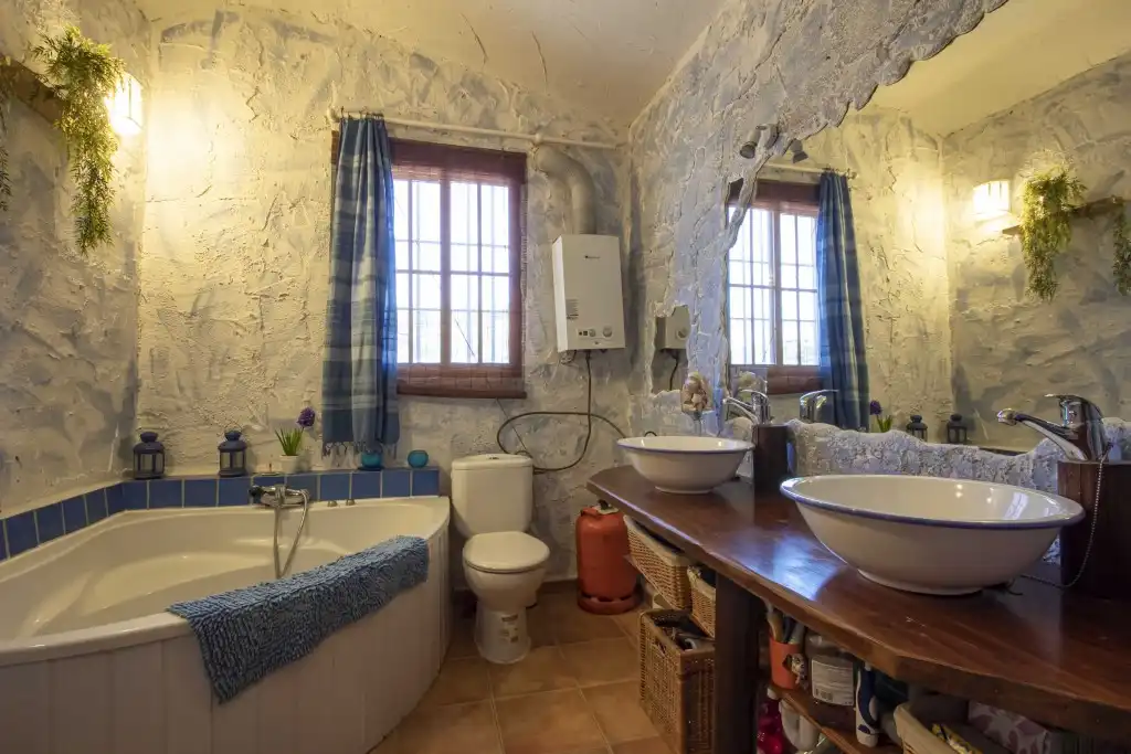 Casa rústica con piscina en venta en Riogordo, imagen 22