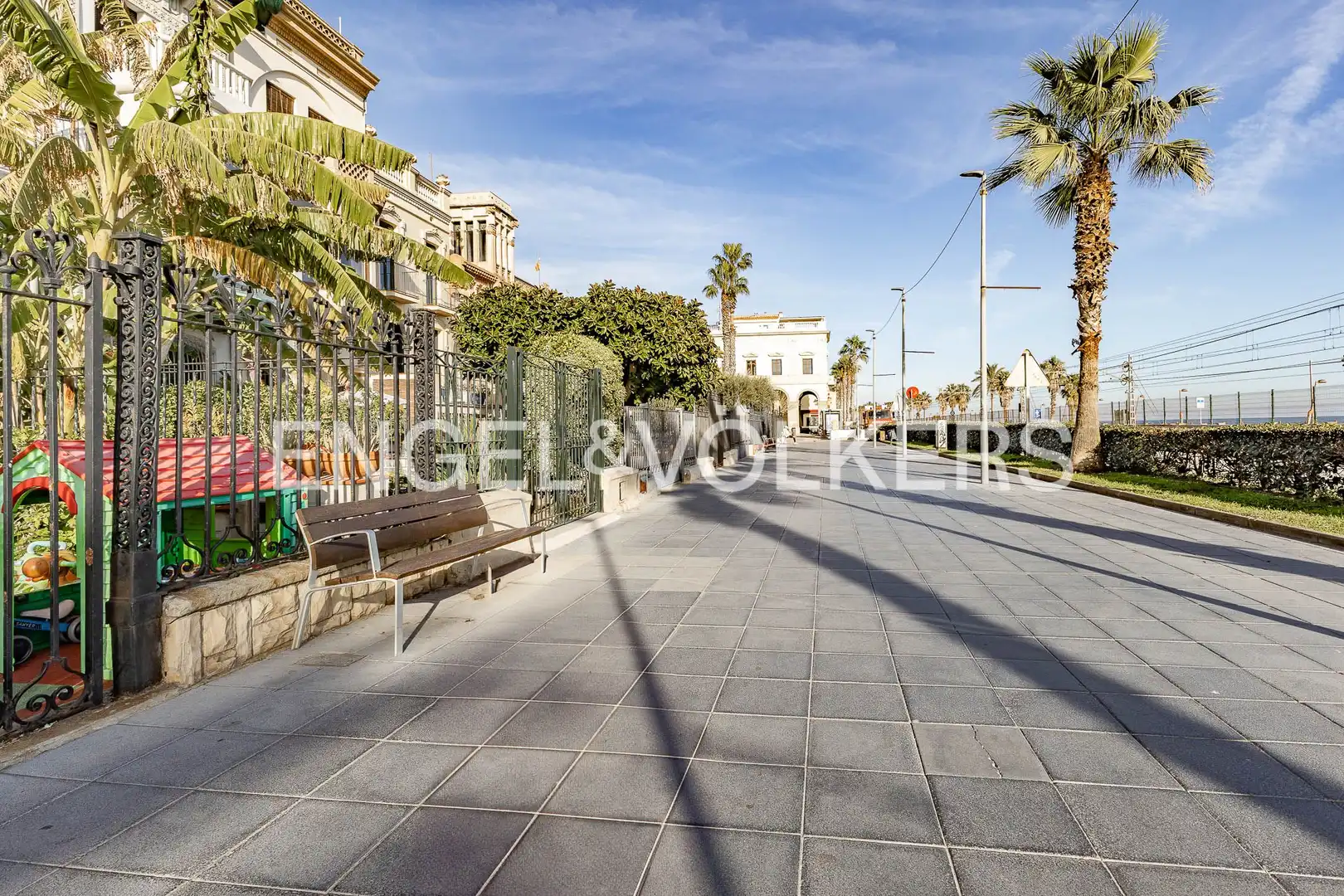 Vista exterior de Casa adosada en venda en Vilassar de Mar amb Calefacció, Jardí privat i Terrassa