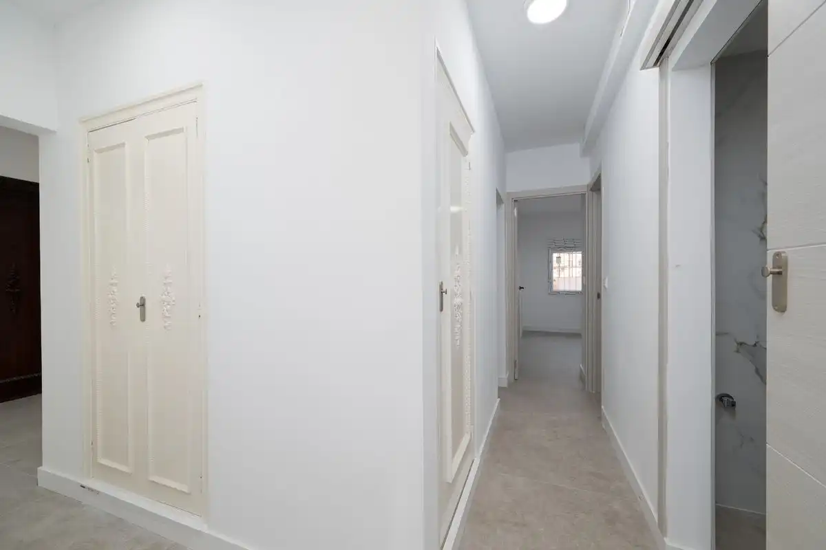 Piso con ascensor en venta en Calle del Alcalde Alfonso de Rojas, imagen 22